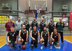 Η ομάδα μπάσκετ του Μακεδονικού Λητής